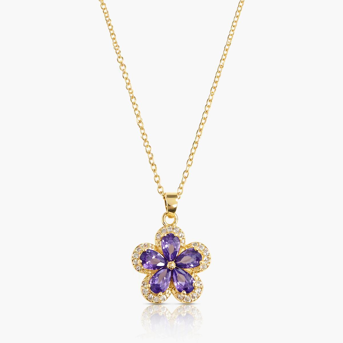 Elegant Flower Pendant Necklace