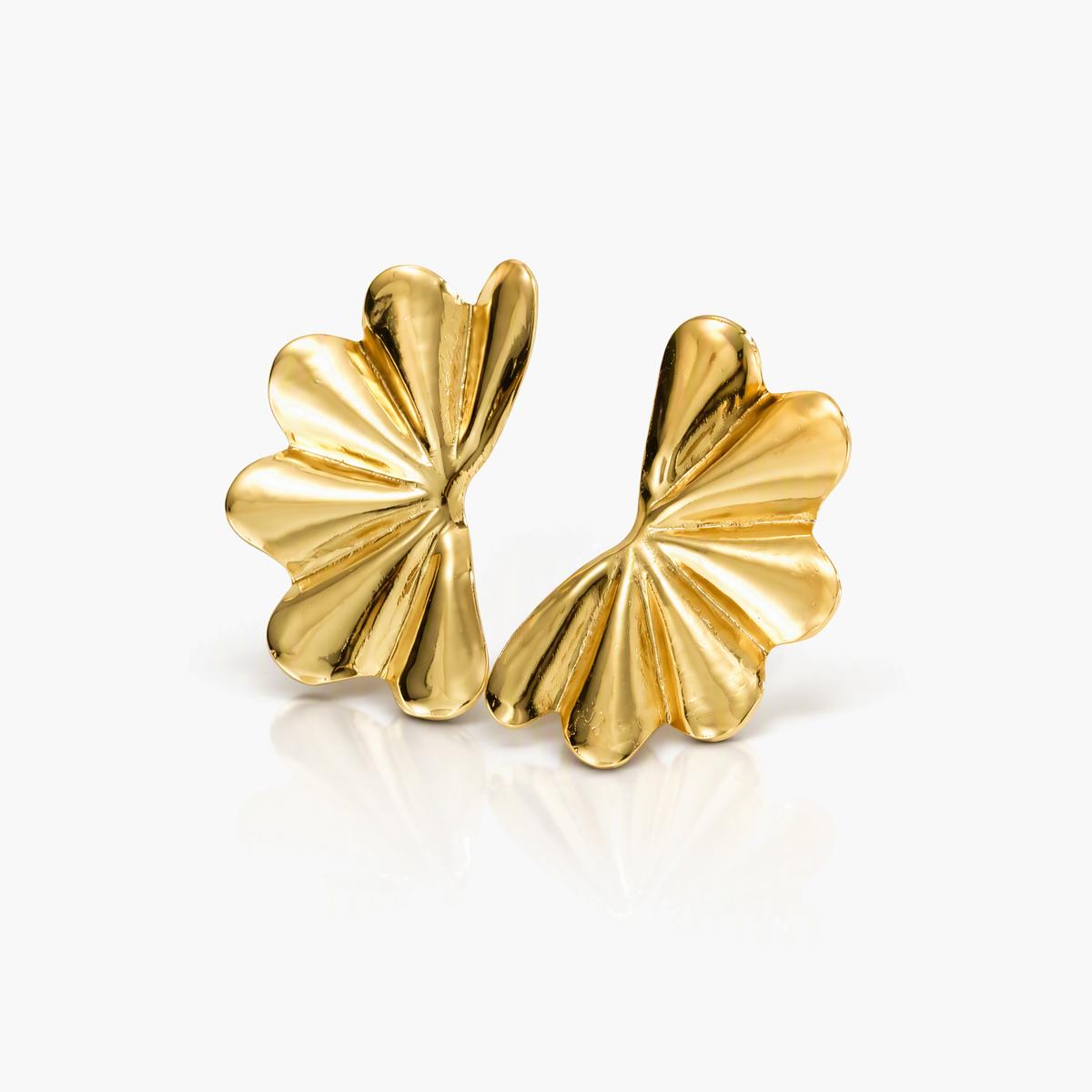 Fluted Flower Stud Earrings