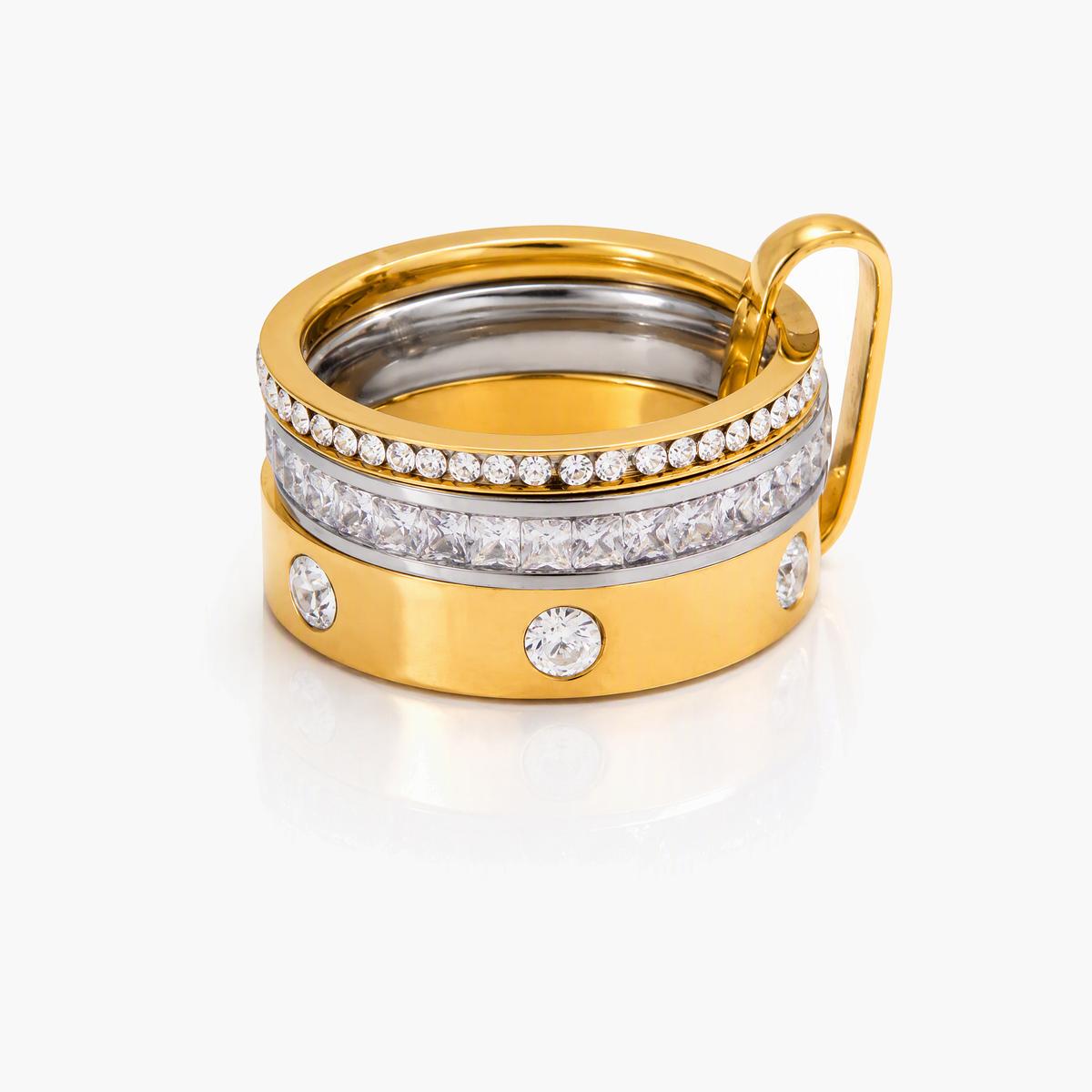 Trendy Interlocking Rings