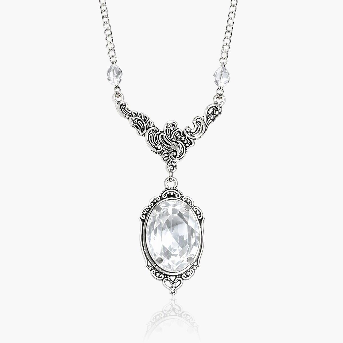 Vintage Oval Pendant Necklace