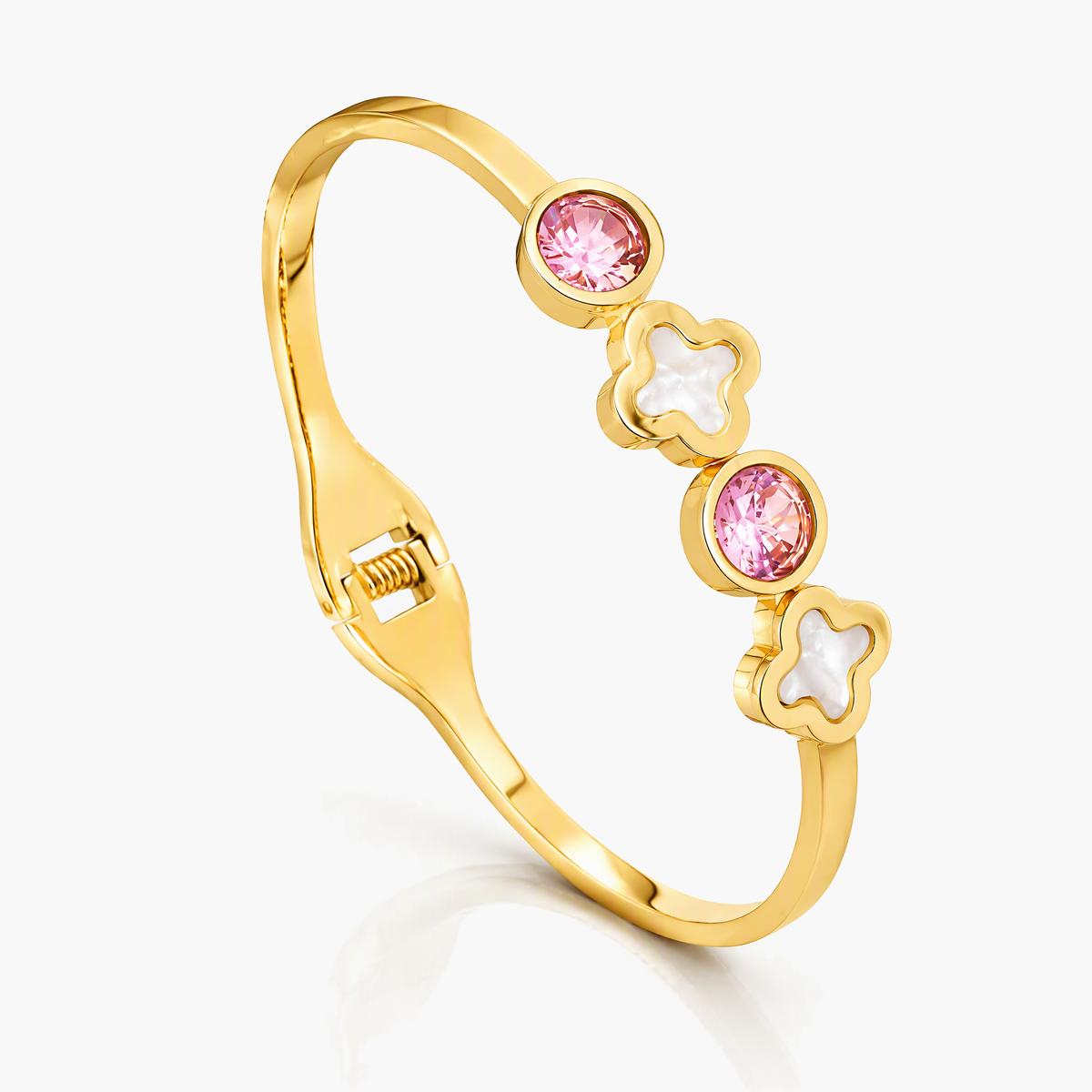 Trendy Four-Leaf Clover Bangle