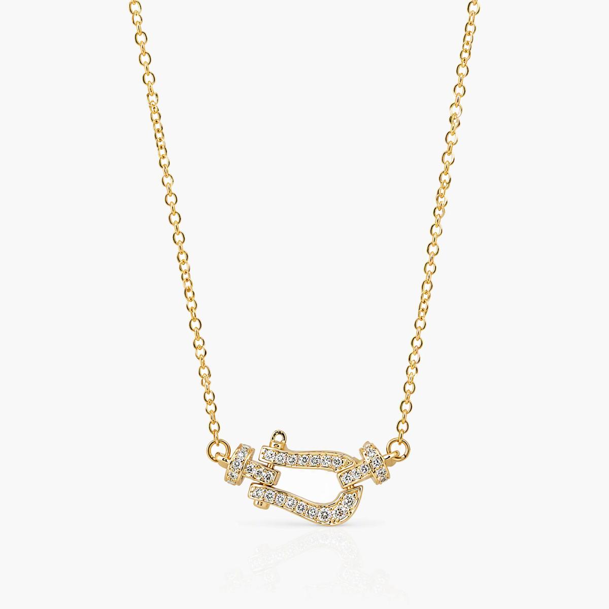Trendy Horseshoe Pendant Necklace
