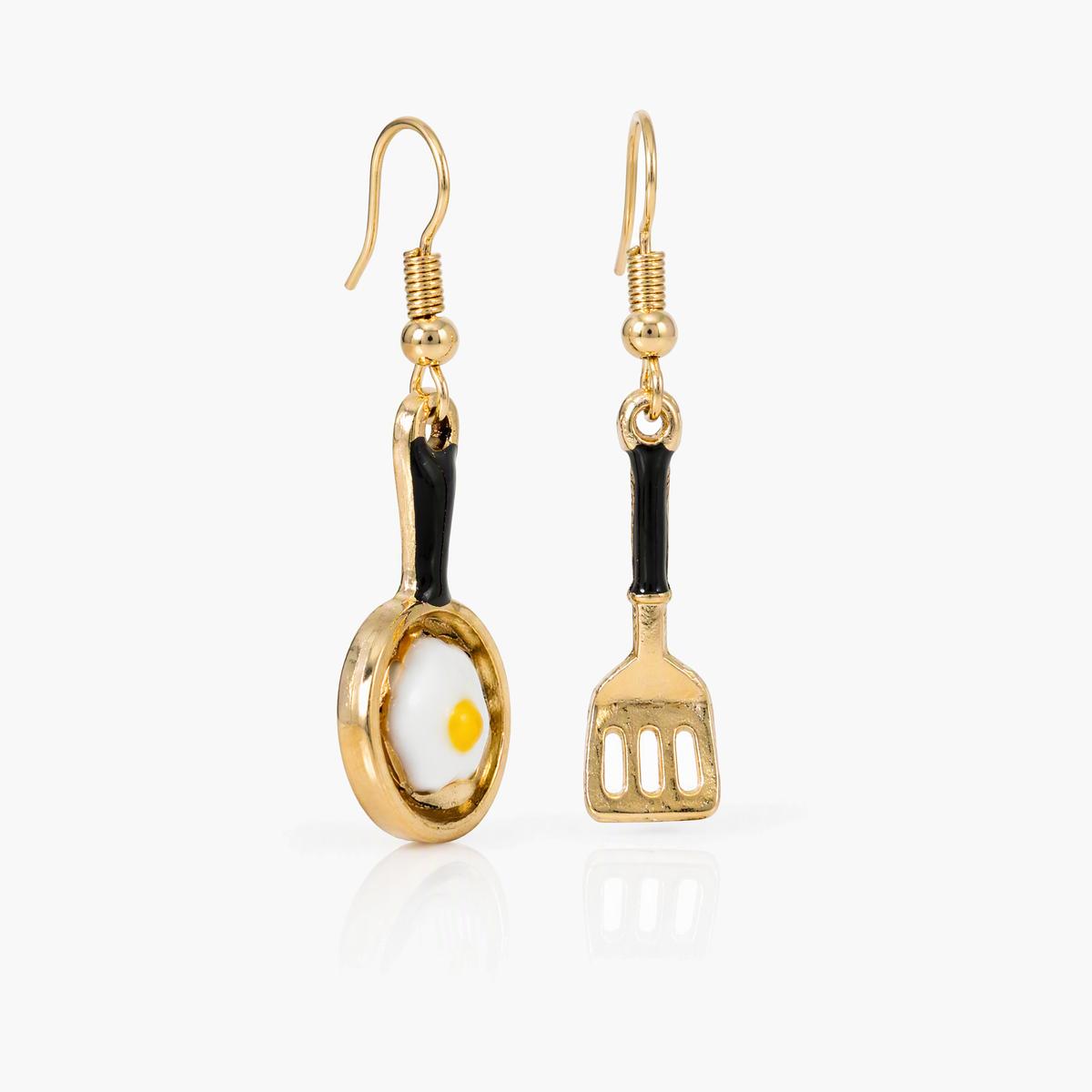 Cute Frying Pan Drop Earrings