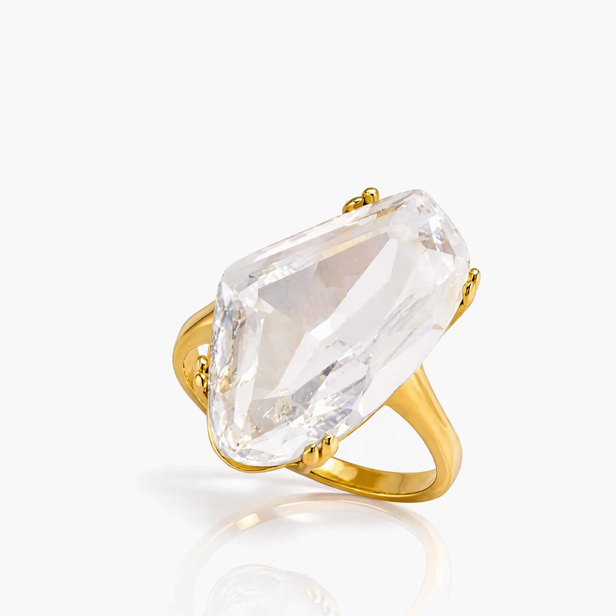 Elegant Rectangular Stone Ring