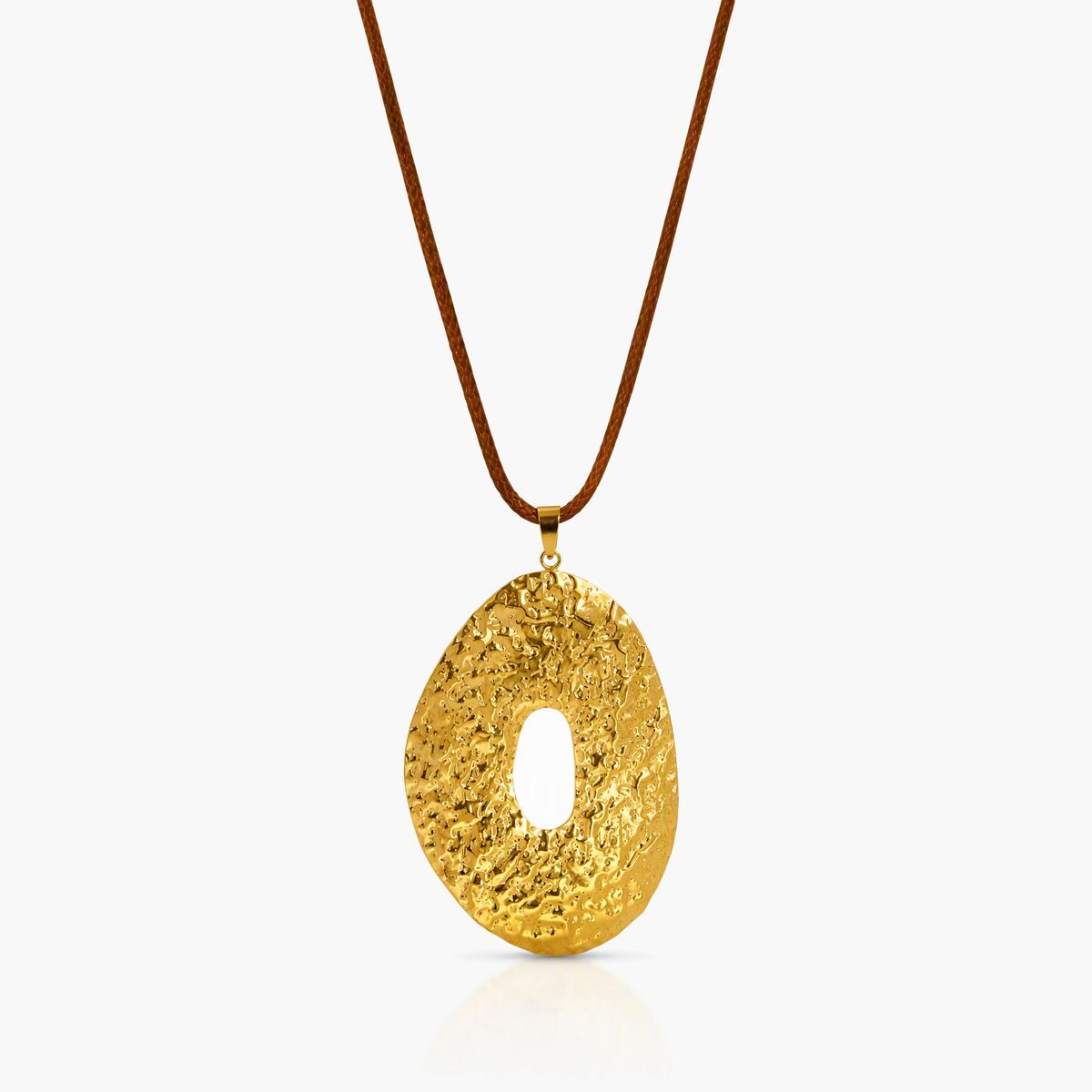 Textured Open Disc Pendant Necklace