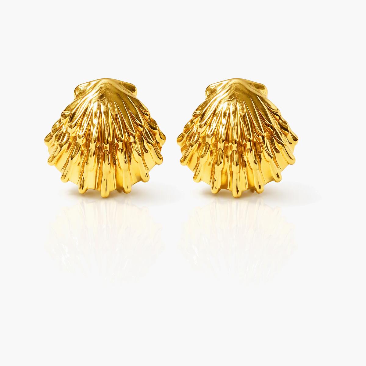 Dainty Shell & Flower Stud Earrings