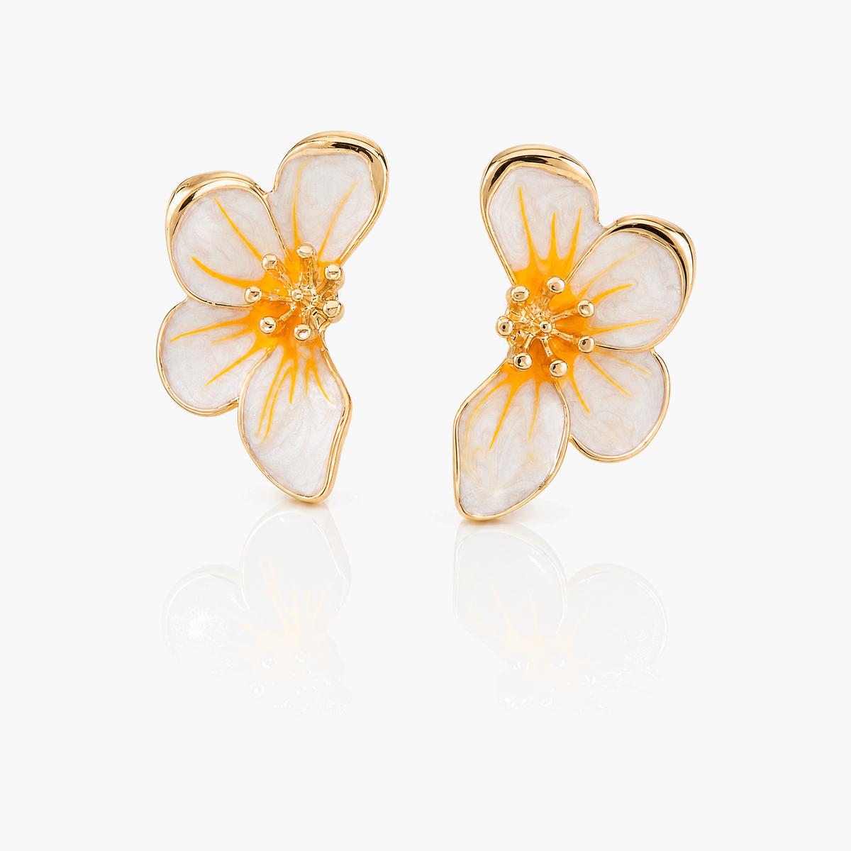 Dainty Flower Stud Earrings