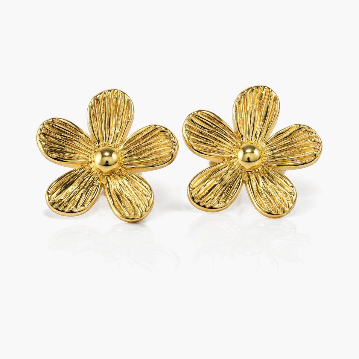Dainty Flower Stud Earrings