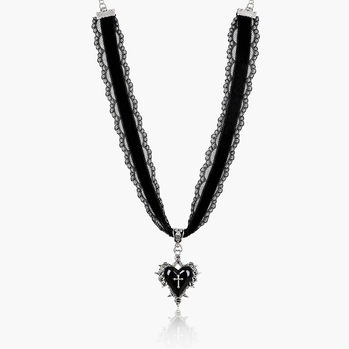 Gothic Heart Charm Choker