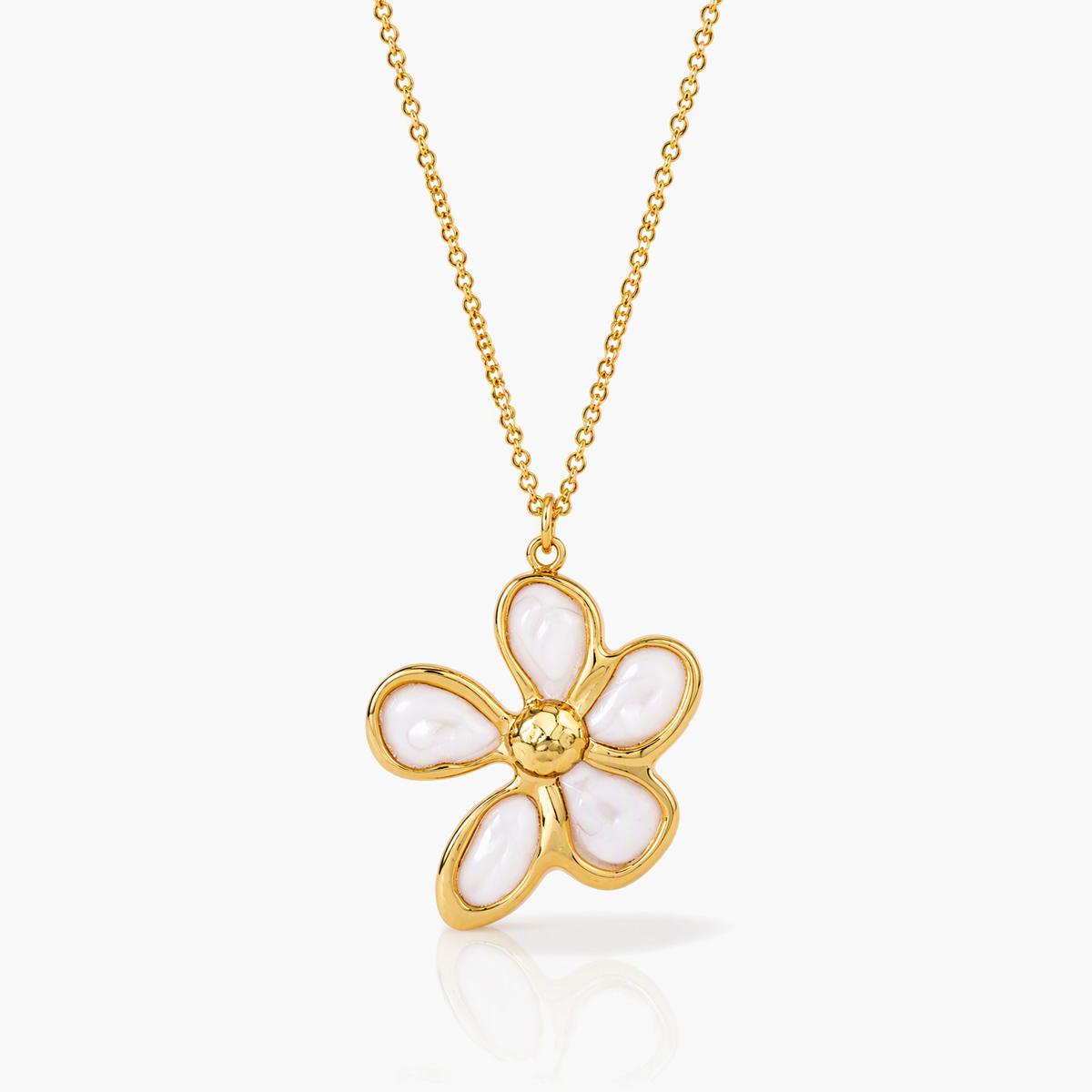 Dainty Flower Pendant Necklace