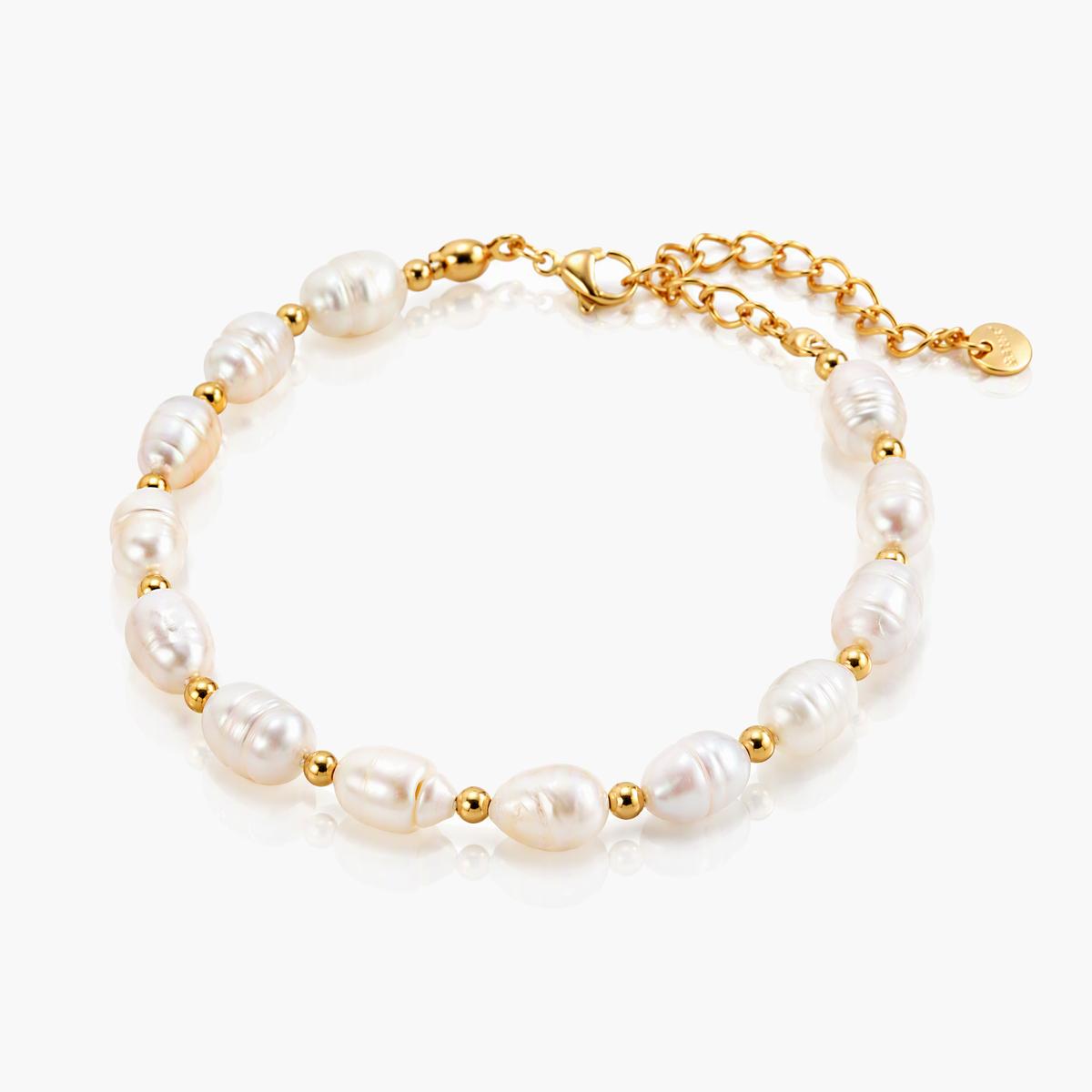 Dainty Pearl Beaded Bracelet