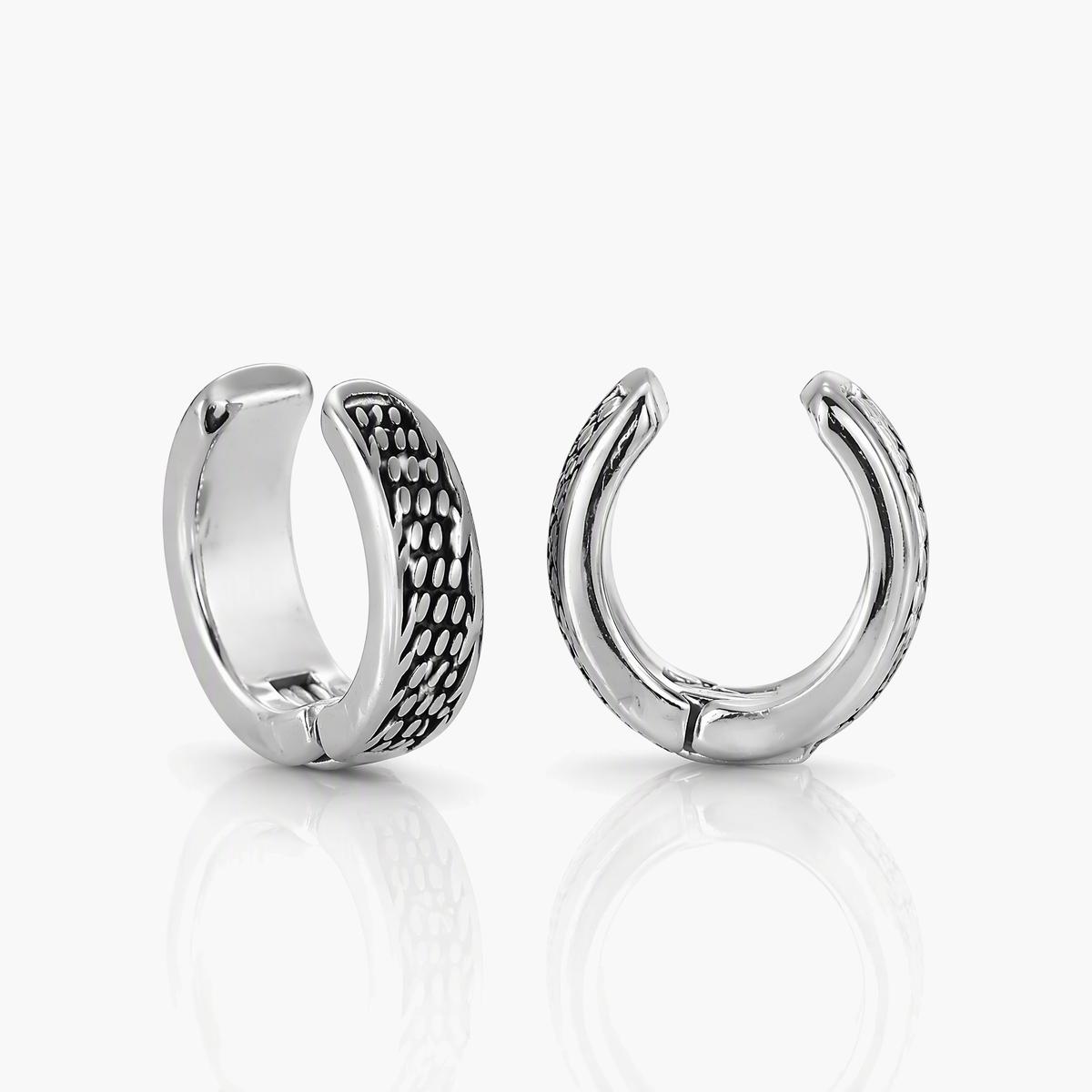 Trendy Skull Horseshoe Huggie Earrings