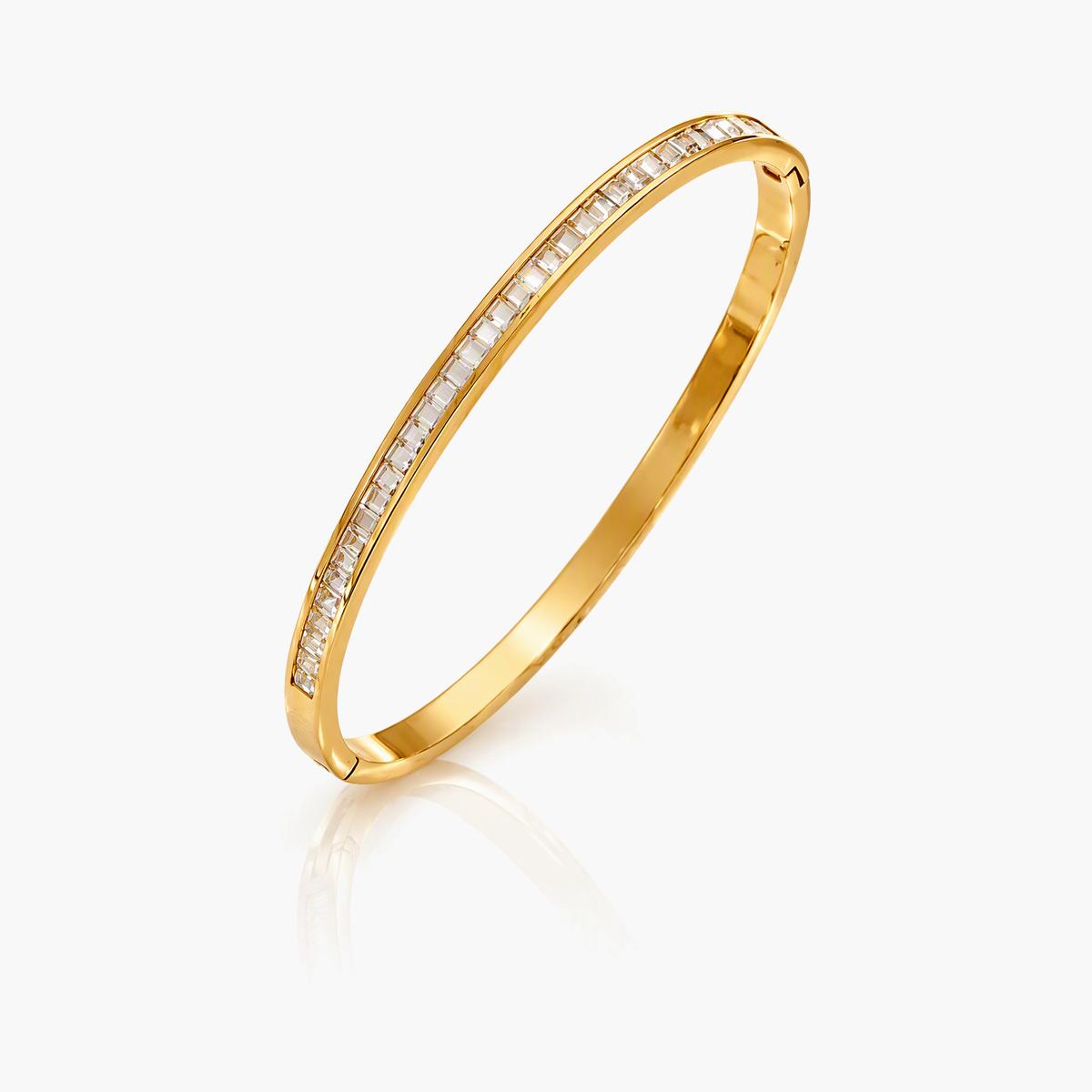 Heart Charm Bangle