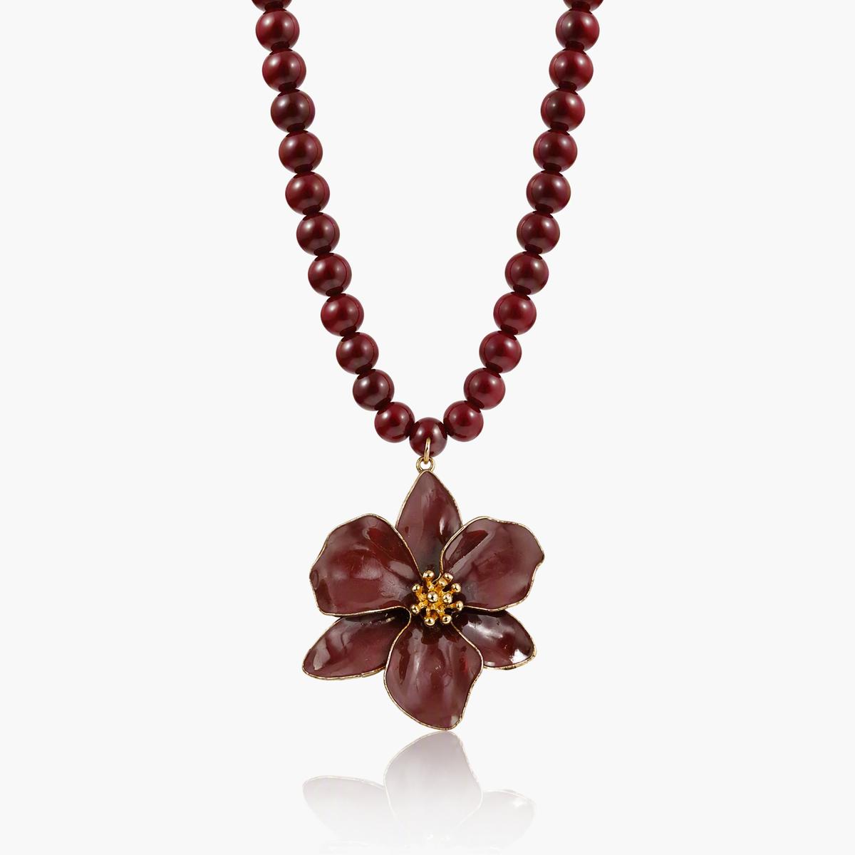 Vintage Flower Pendant Necklace