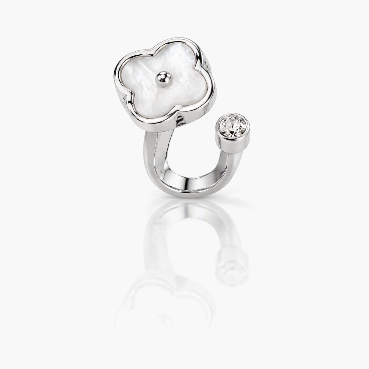 Dainty Four-Leaf Clover Ring