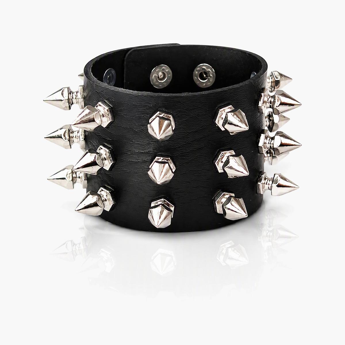 Trendy Skull Studs Bracelet