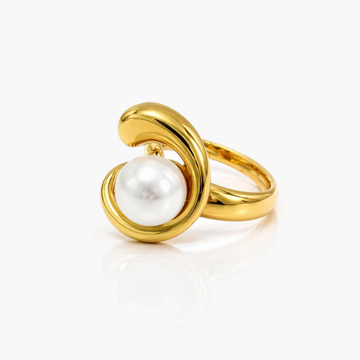 Twisted Band Pearl Ring