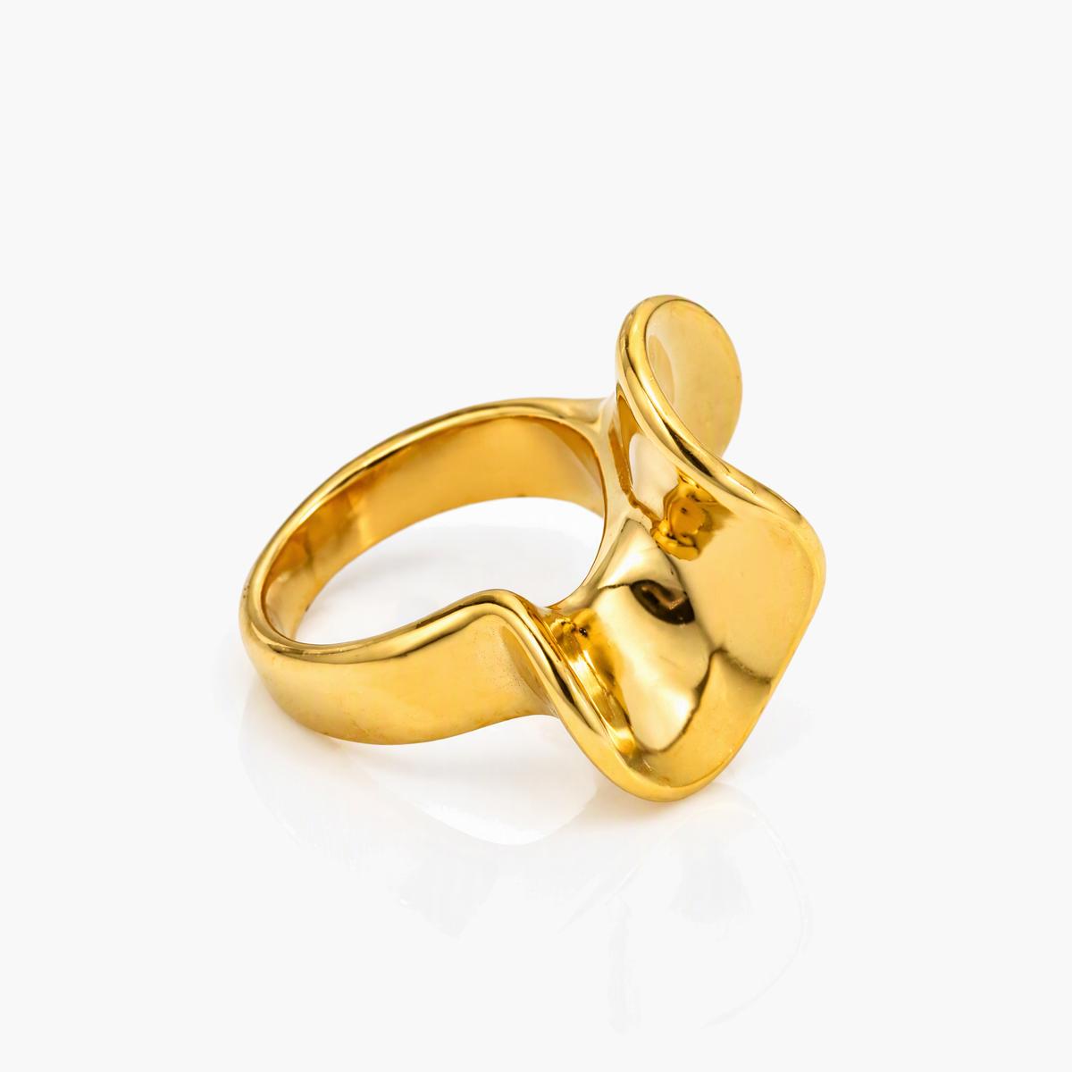 Minimalist Abstract Wave Ring