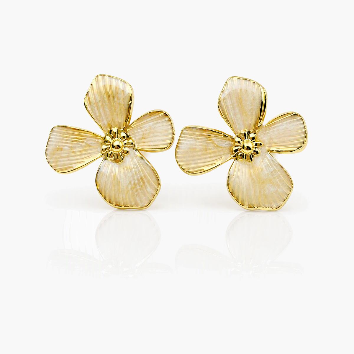 Dainty Flower Stud Earrings