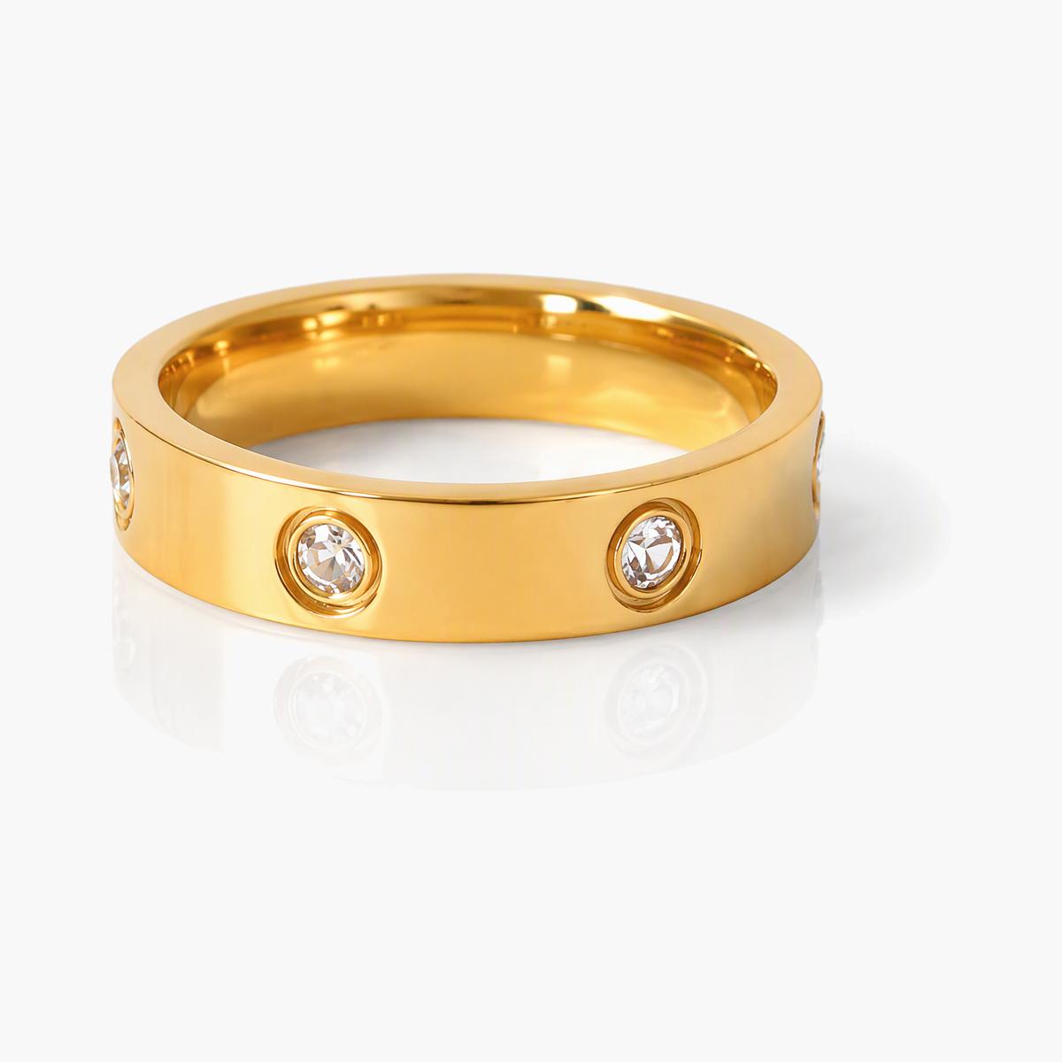 Trendy Star Solitaire Ring