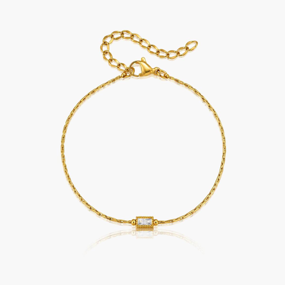 Dainty Rectangular Bar Bracelet