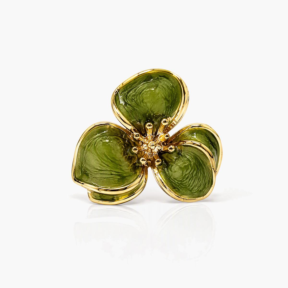 Dainty Flower Stud Earrings