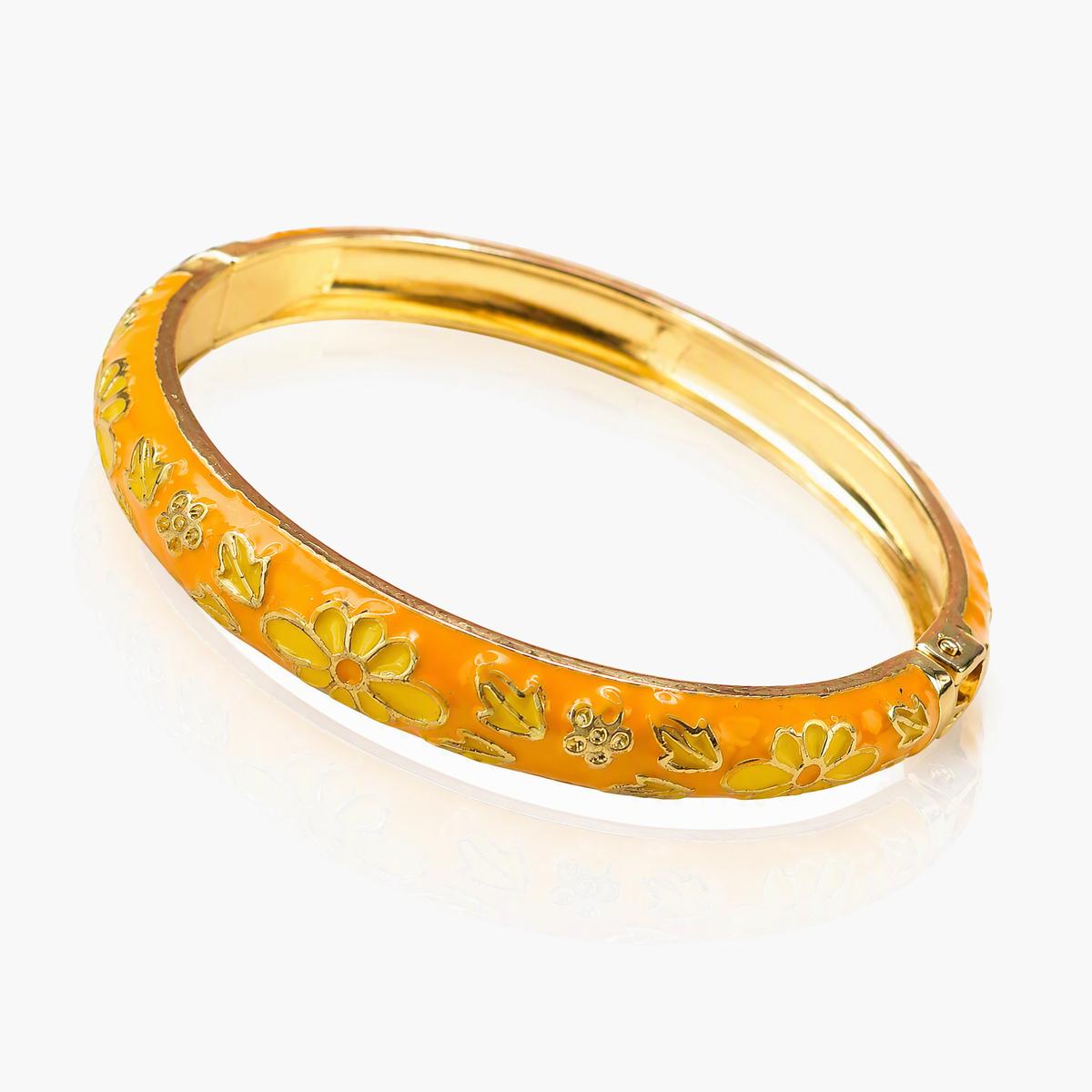 Cute Floral Enamel Bangle
