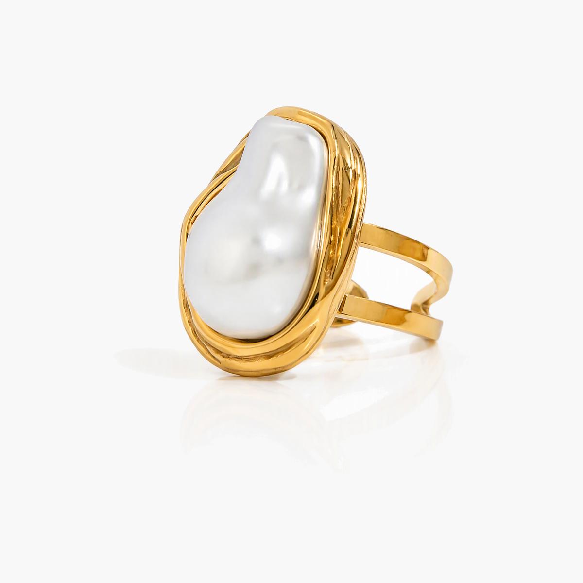 Chunky Leaf Branch Ring