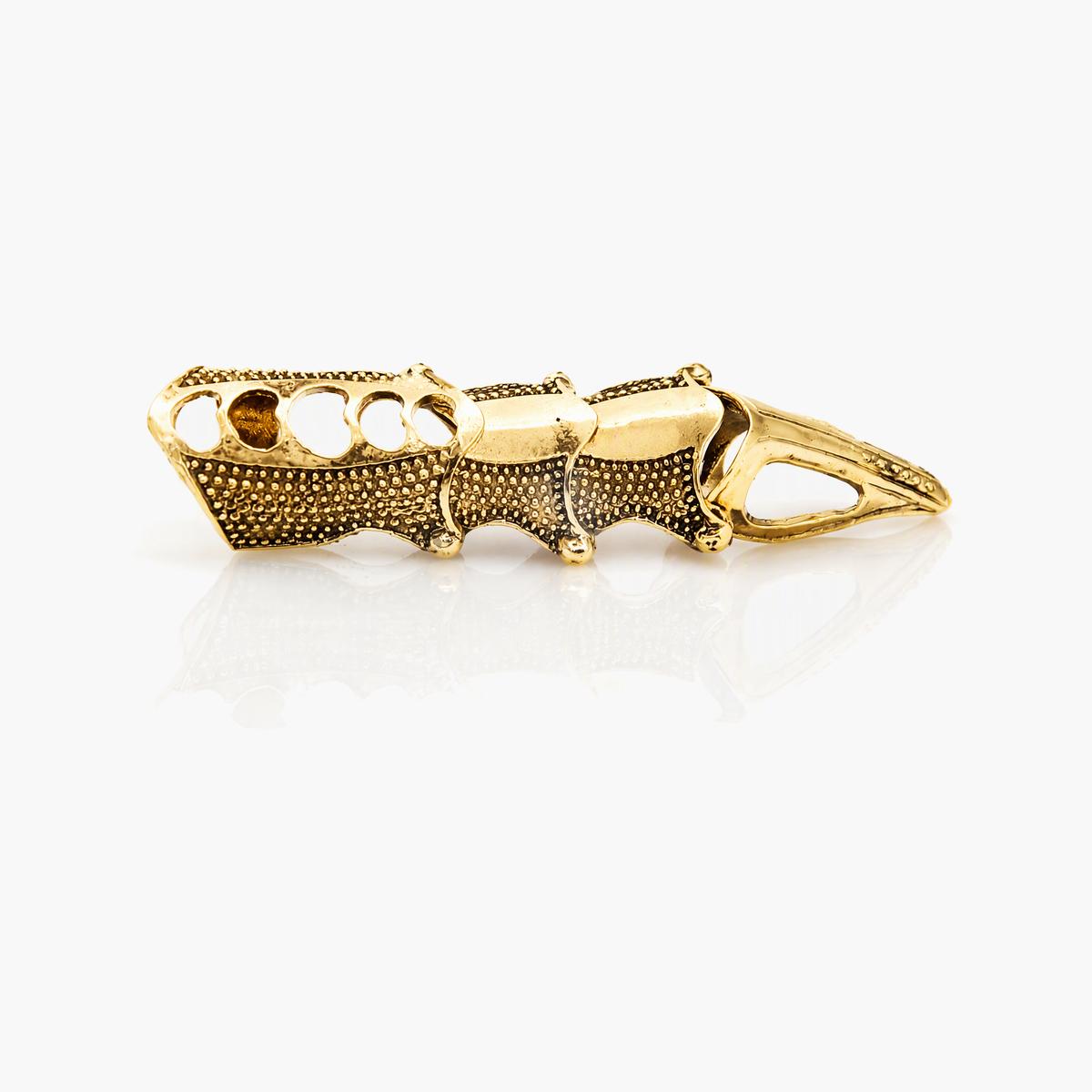 Trendy Skeleton Hand Ring
