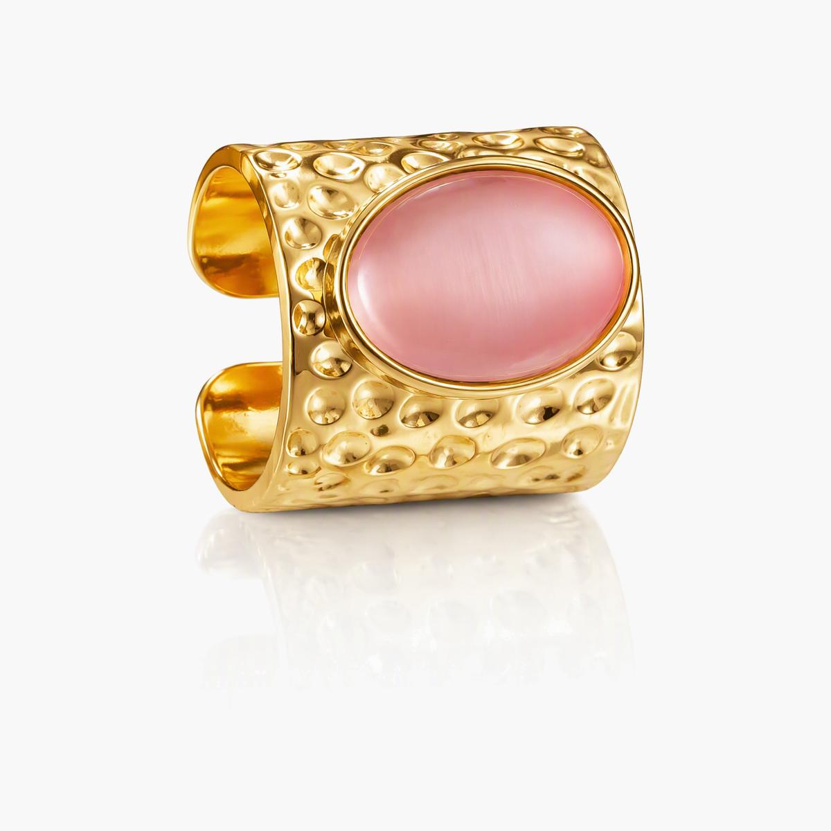 Square Stone Dimpled Band Ring