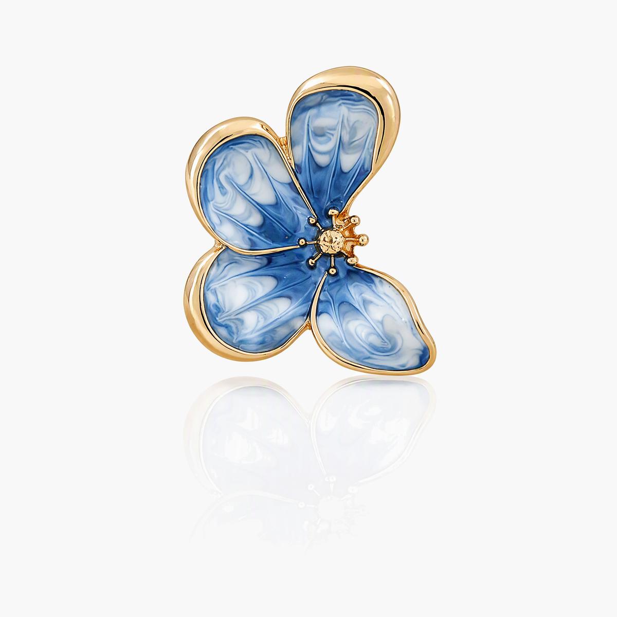 Four-Petal Flower Stud Earrings