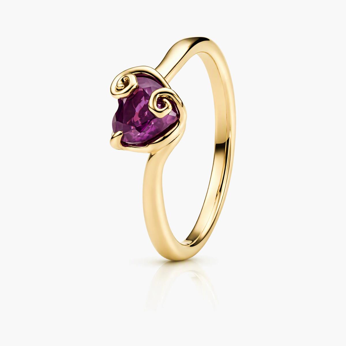 Elegant Heart Ring