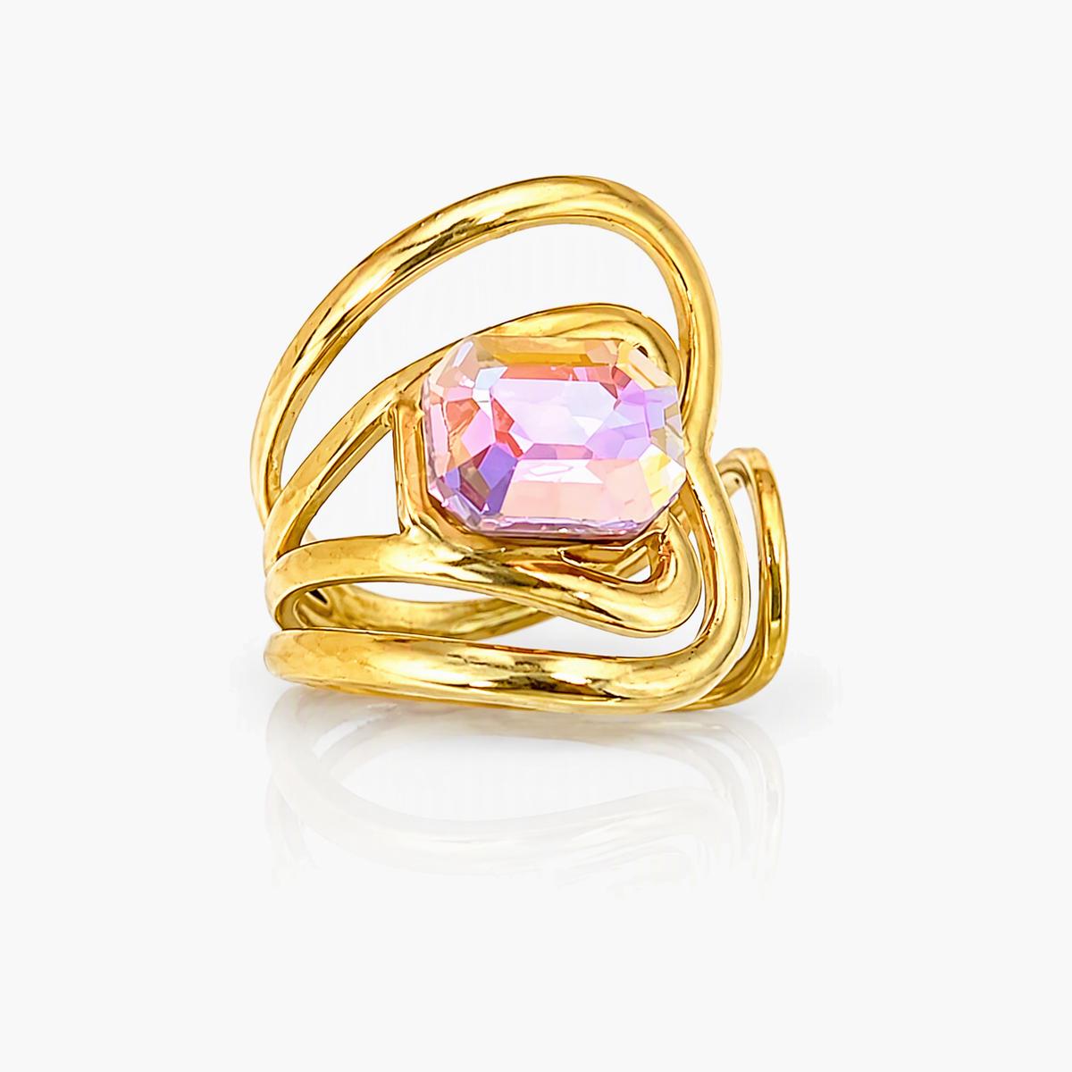 Twisted Band Ring