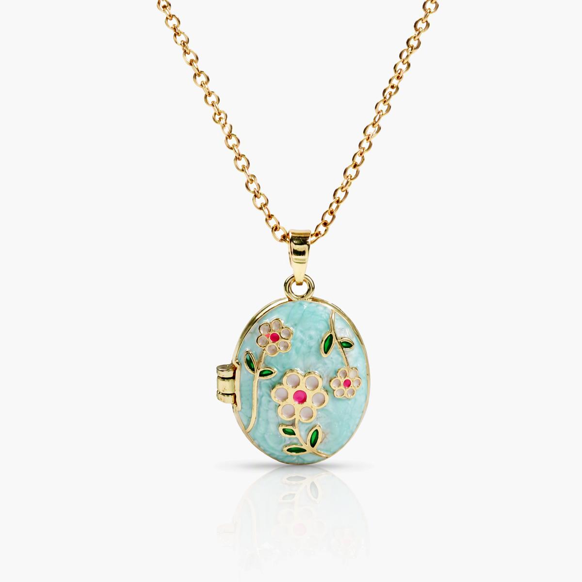 Dainty Floral Oval Locket Necklace