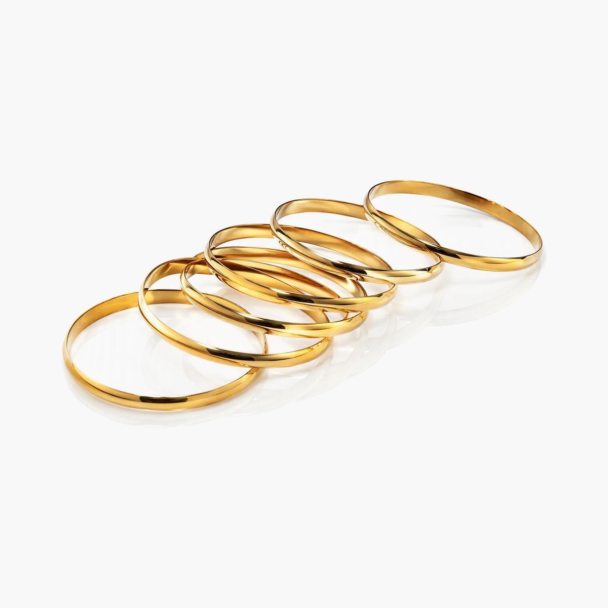 Minimalist Smooth Band Bangle