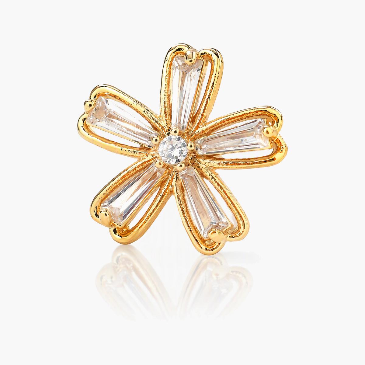 Dainty Flower Stud Earrings