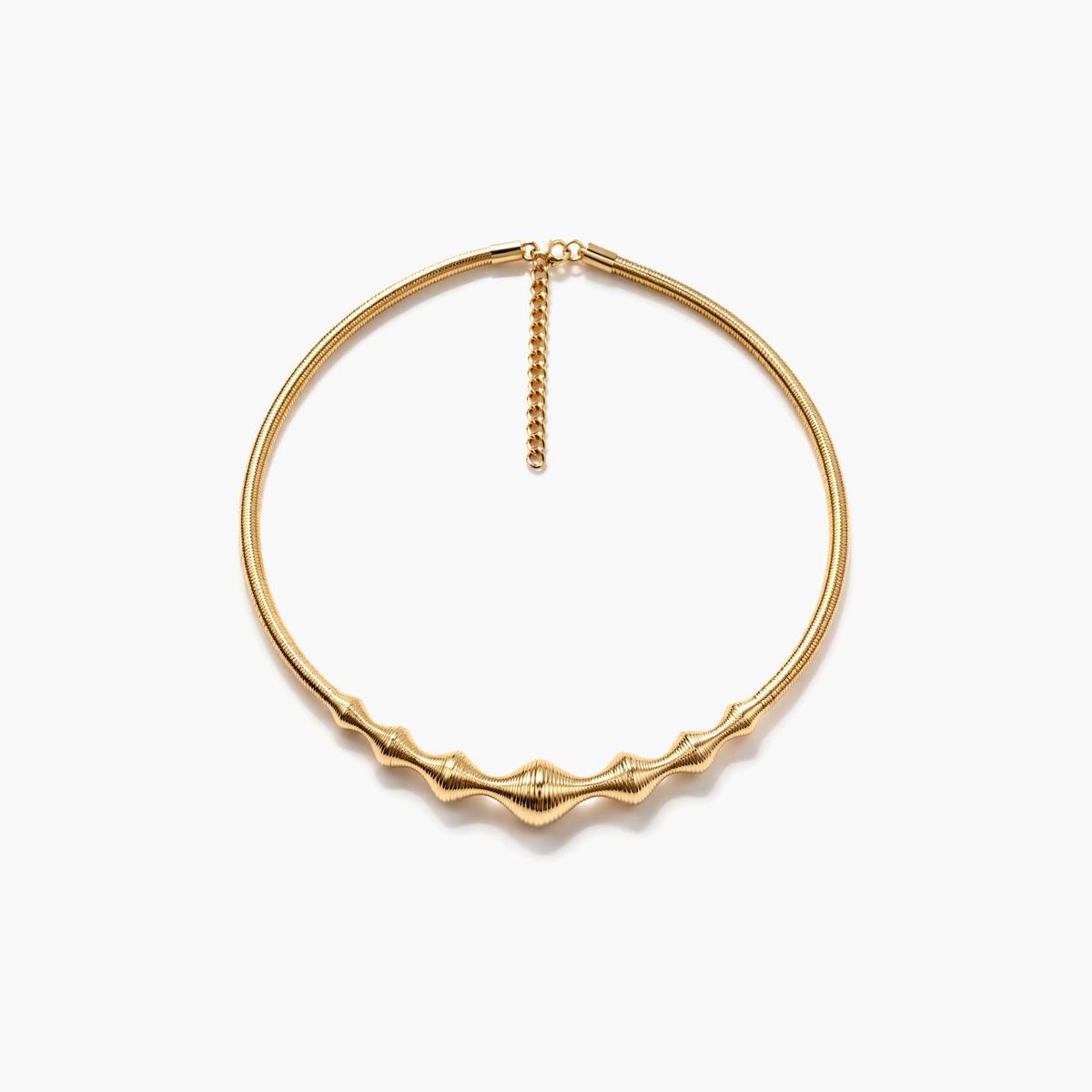 Trendy Wavy Wire Necklace