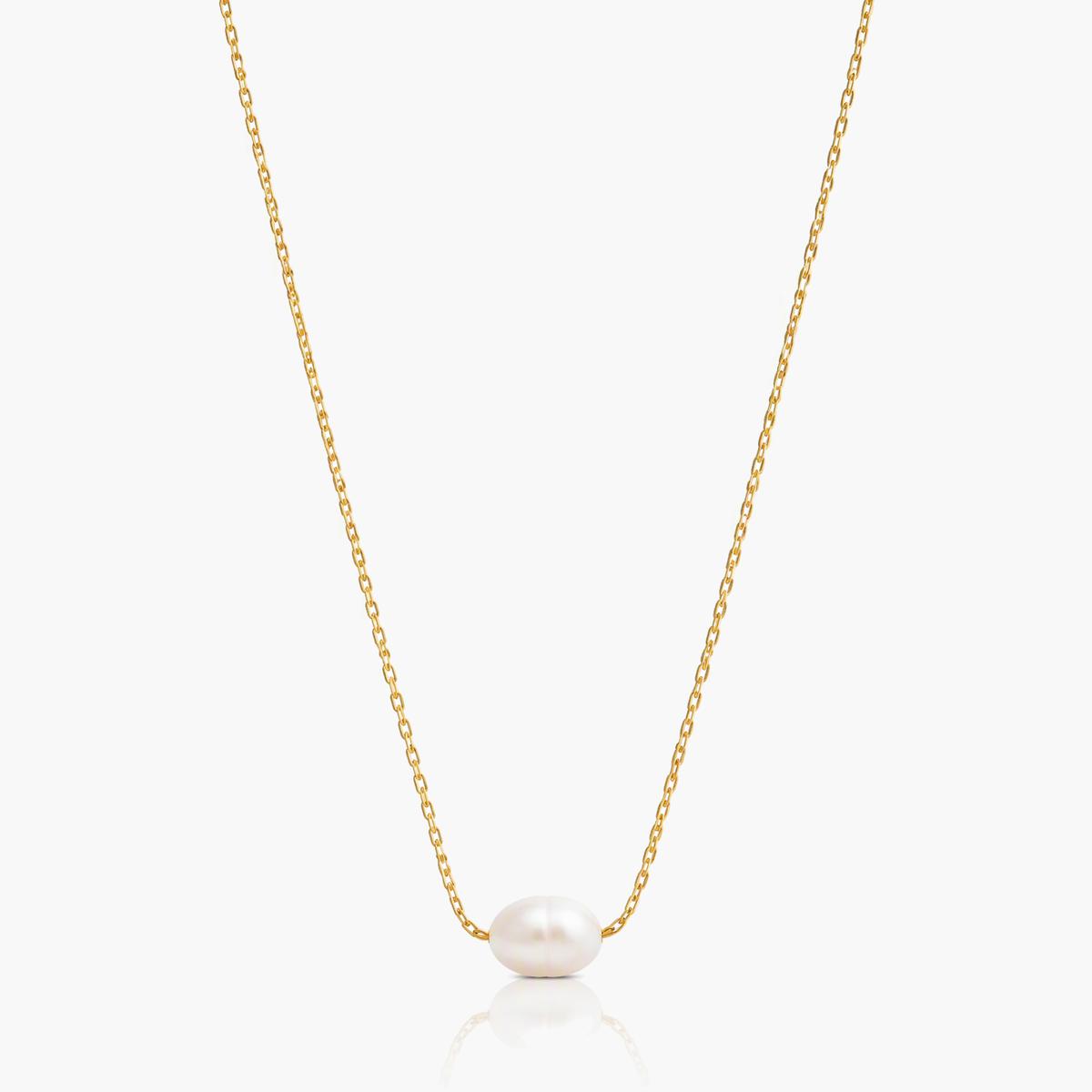 Dainty Pearl Pendant Necklace