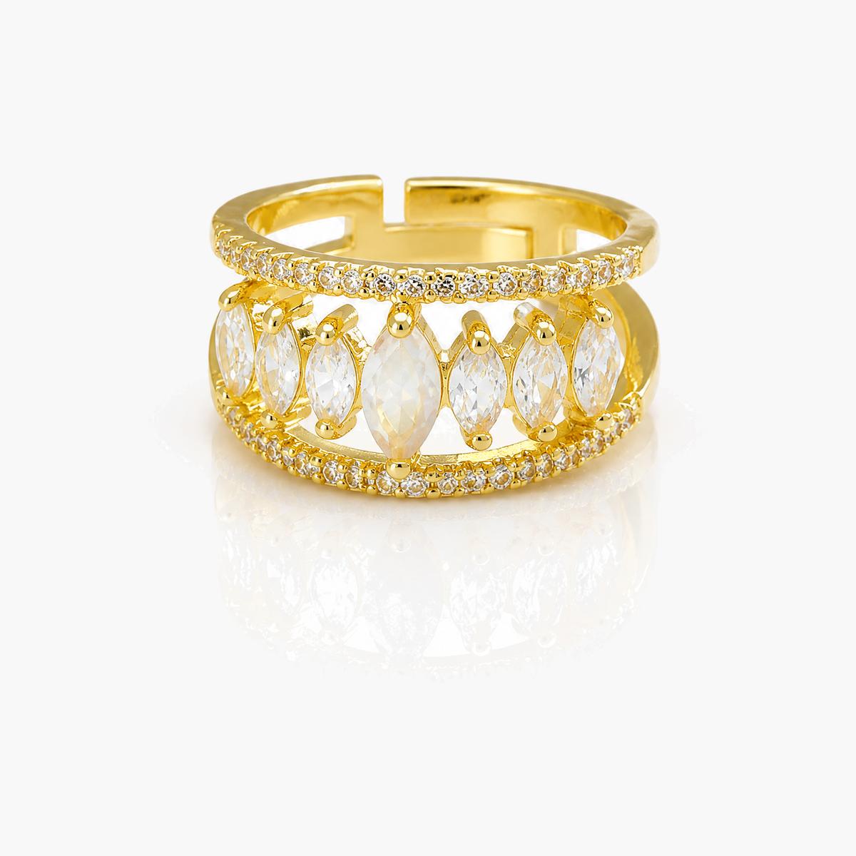 Trendy Paved Circle Link Ring