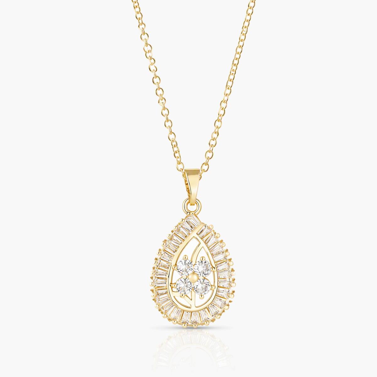 Four-Leaf Clover Water Drop Pendant Necklace
