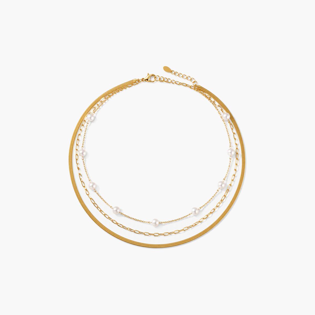 Dainty Pearl Beaded Necklace