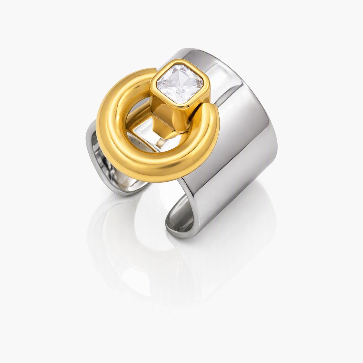 Trendy Interlocking Link Ring