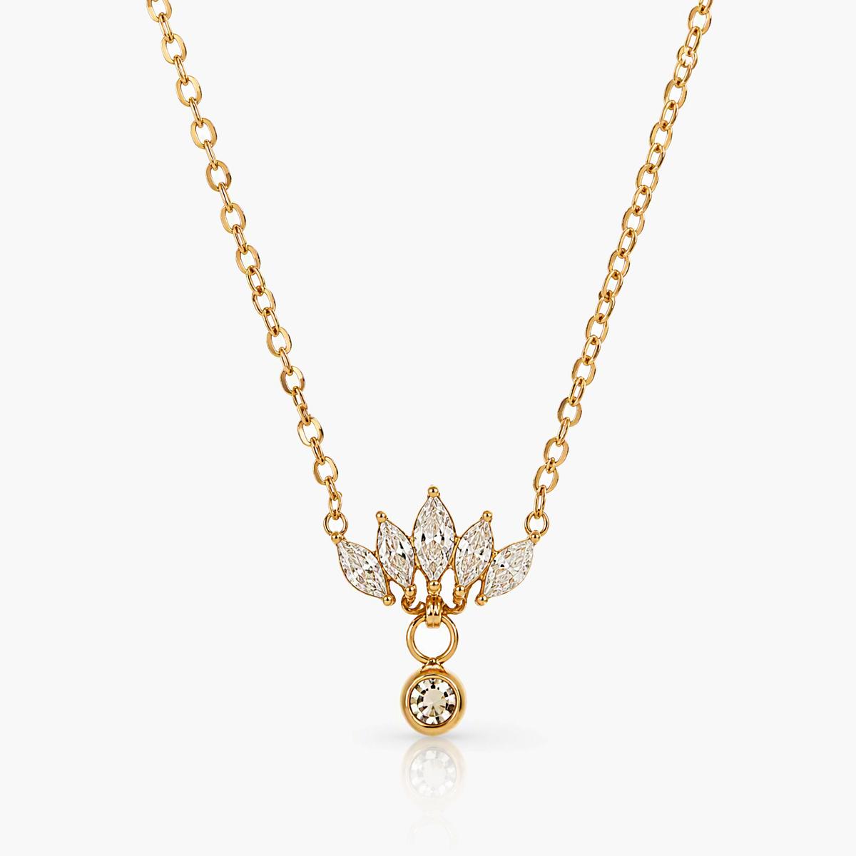 Dainty Flower Pendant Necklace