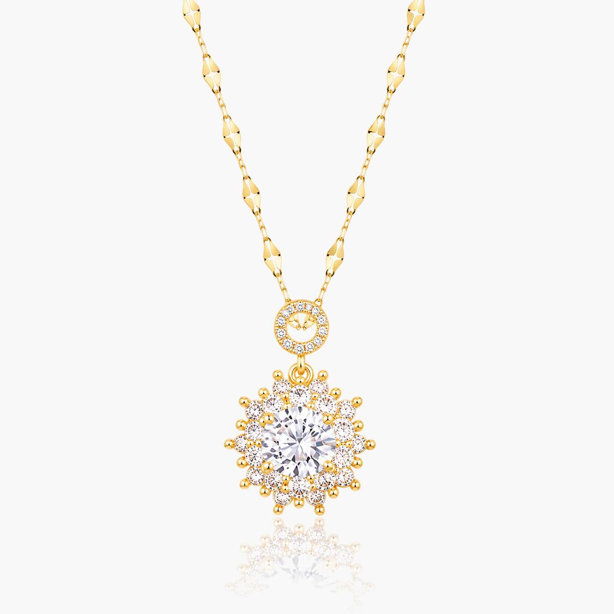 Elegant Flower Cluster Pendant Necklace