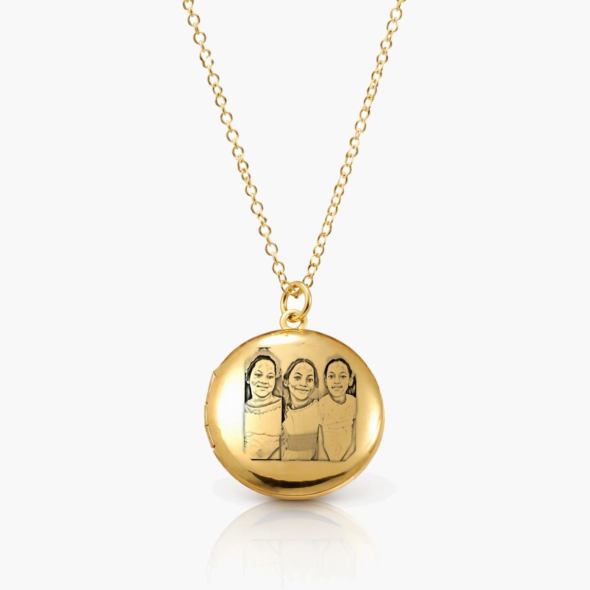 Round Photo Locket Necklace