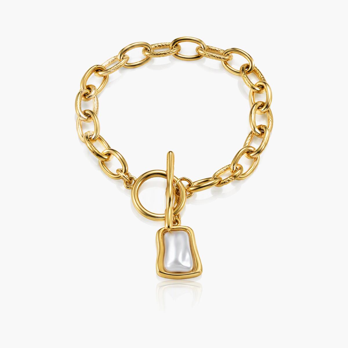 Trendy Baroque Pearl Toggle Bracelet