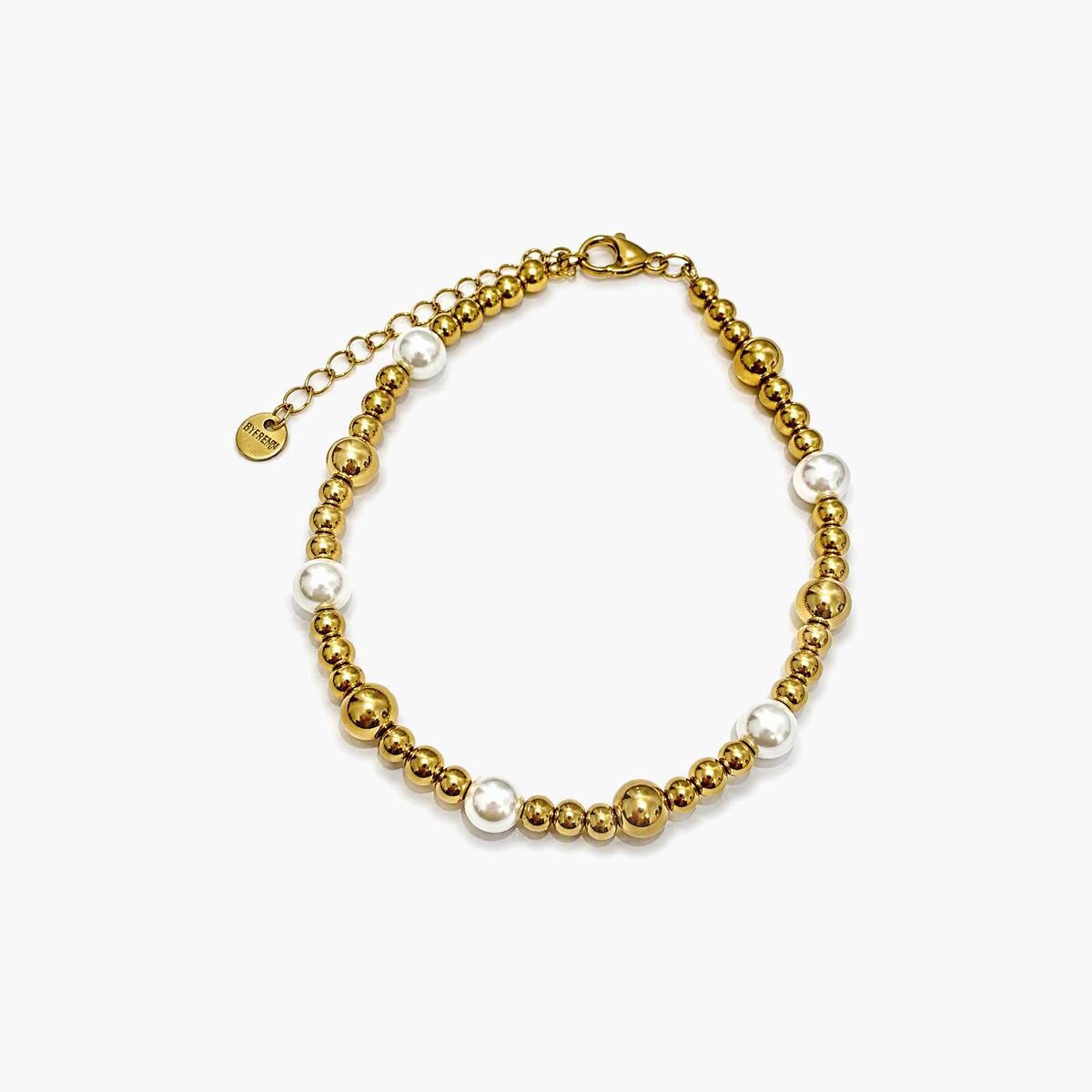 Dainty Pearl Beaded Necklace