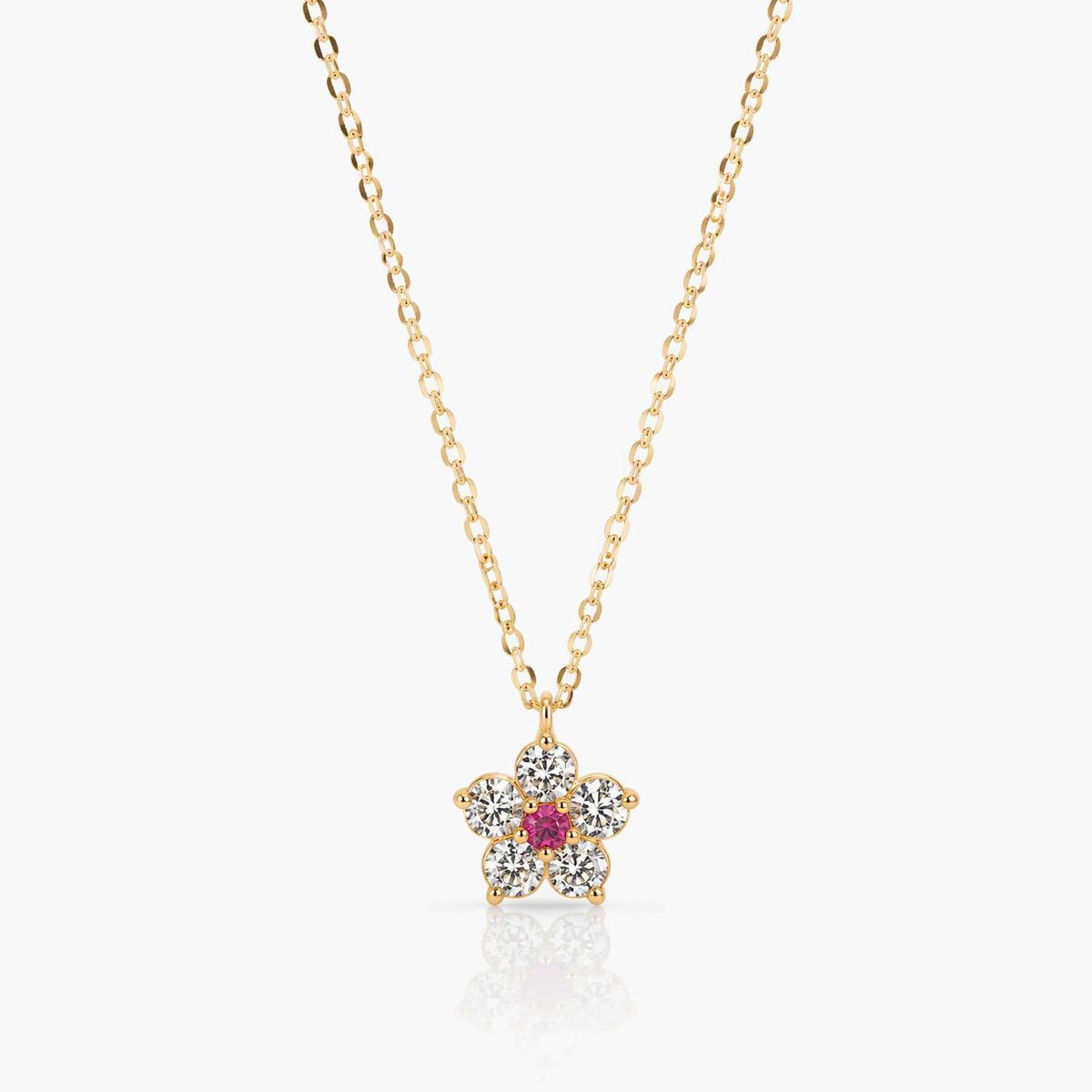 Dainty Flower Pendant Necklace