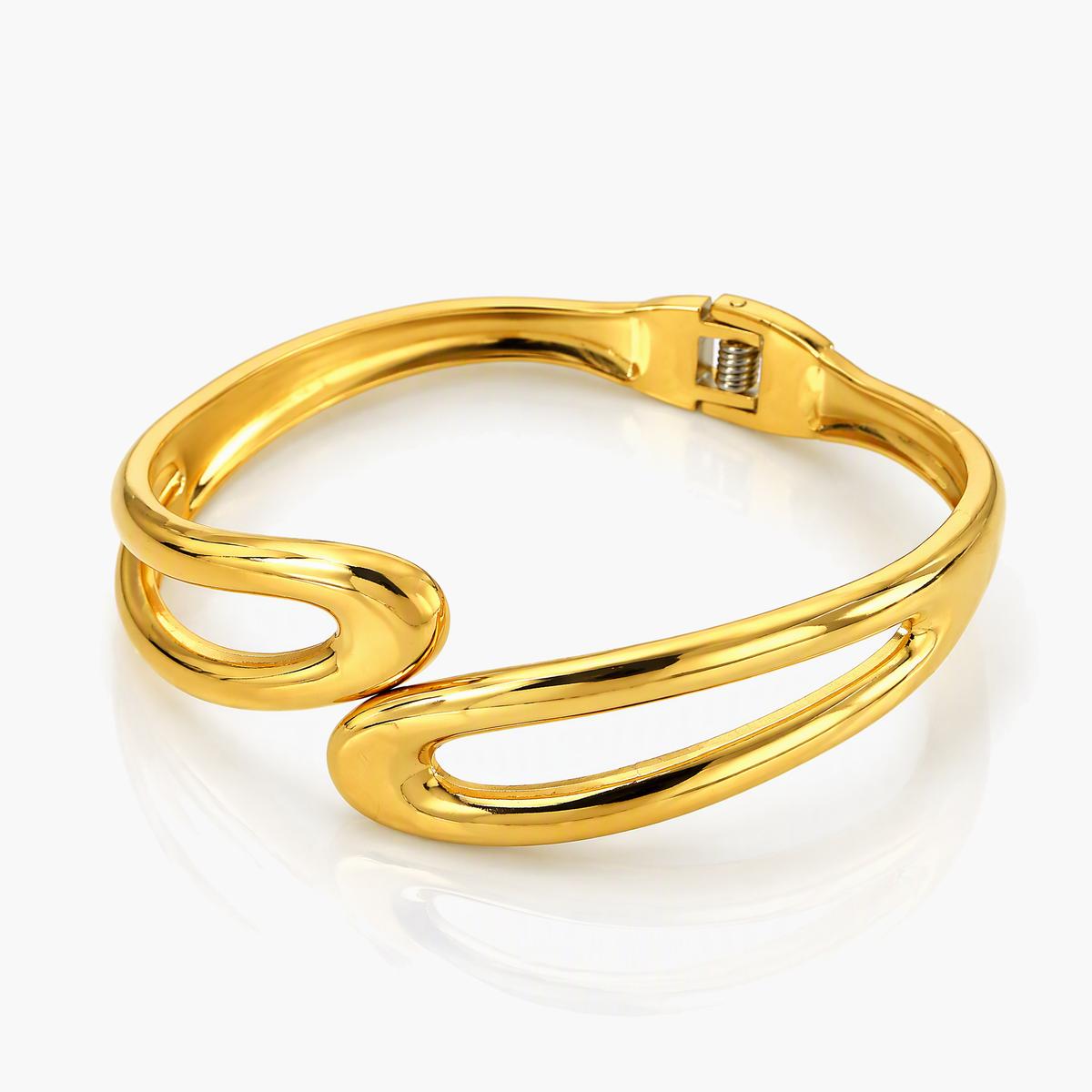 Trendy Twisted Band Bangle
