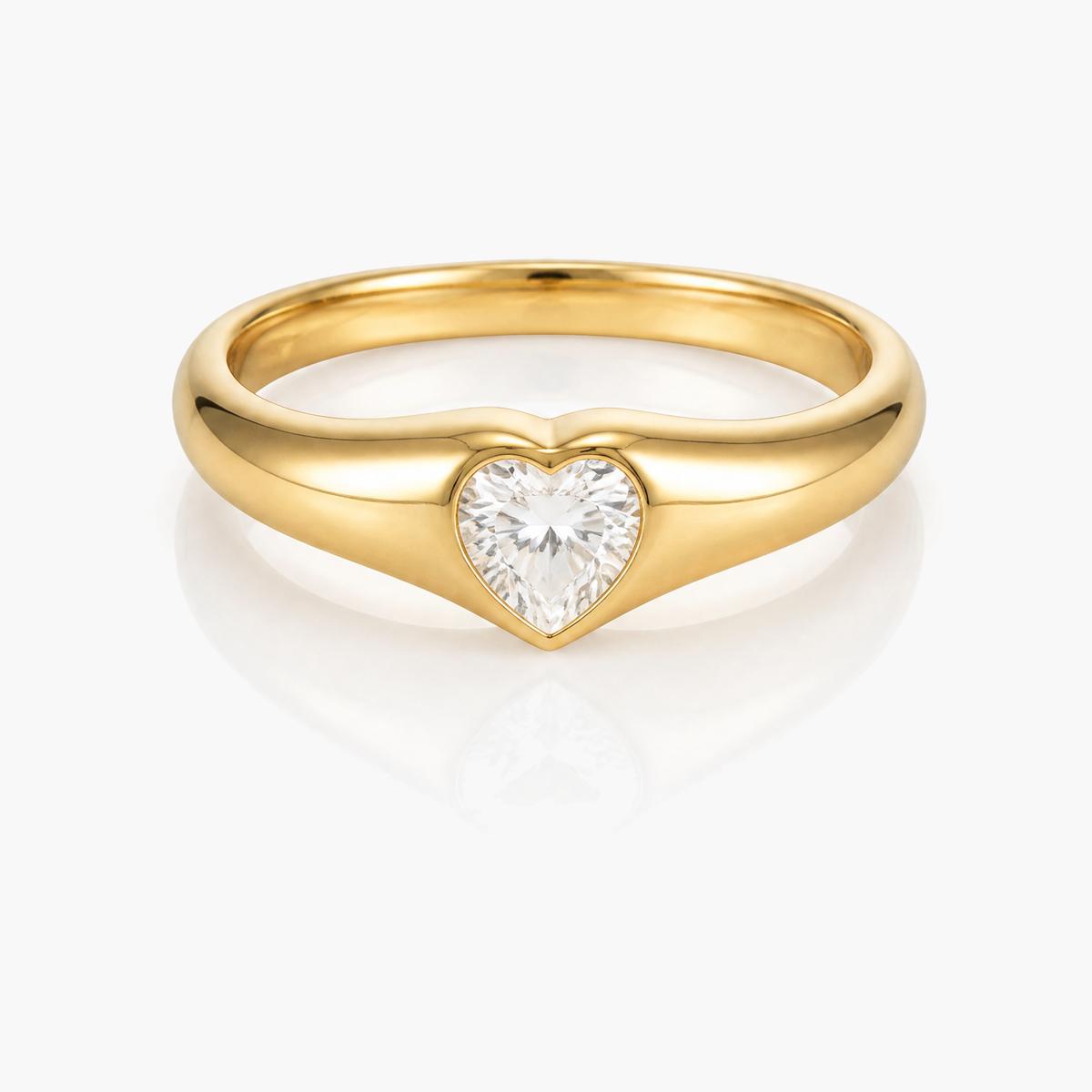Trendy Heart and Stone Ring